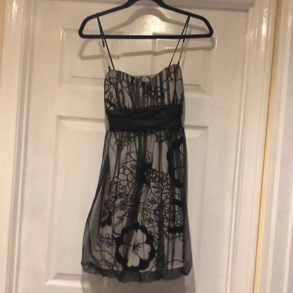 Black and white floral print dress